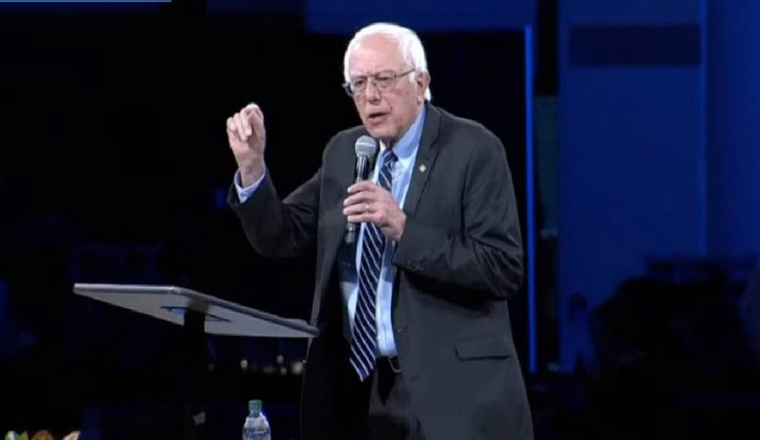 Bernie Sanders Totally Owned The Jefferson-Jackson Dinner, And The Media Is Downplaying It