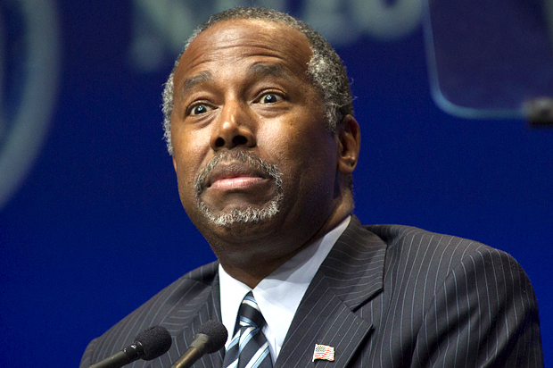 Ben Carson’s Mad That Fox Moderators Didn’t Wake Him From His Nap At Debate