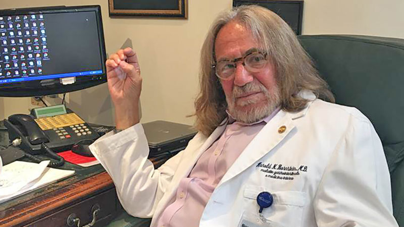 Trump’s Doctor Explains His Rushed Medical Note: Trump’s Limo Was Waiting Outside