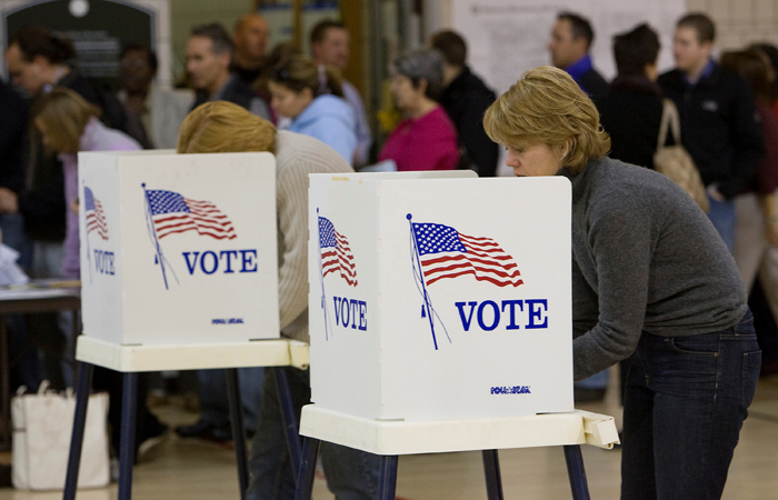 Good News For Clinton: Women Turn Out In High Numbers For Early Voting