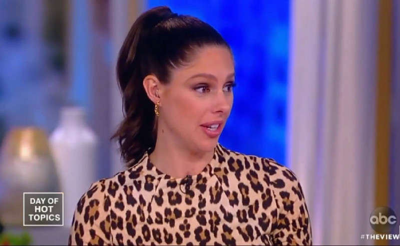 The View’s Abby Huntsman Defends Tucker After ‘Men In Decline’ Segment: ‘He Has A Heart Of Gold’