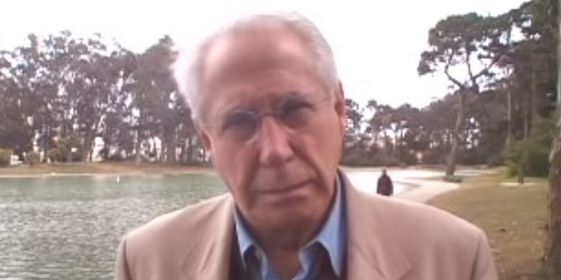 Presidential Candidate Mike Gravel Fundraises After Telling Tucker Carlson to F**k Off