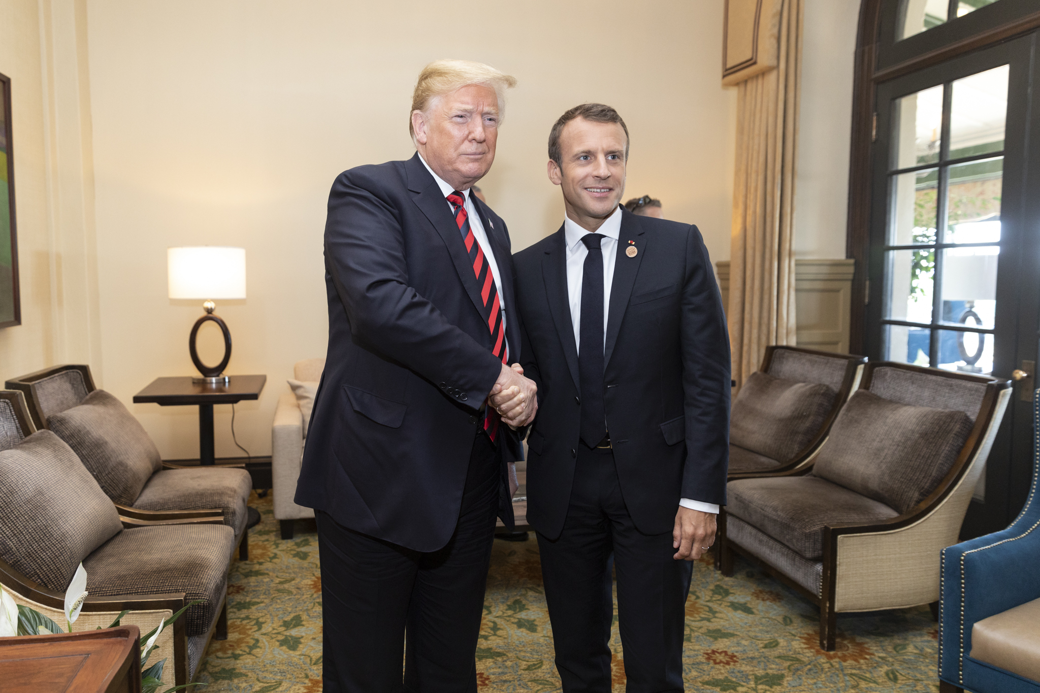 French President Sends Trump New Tree After ‘Friendship Tree’ Died
