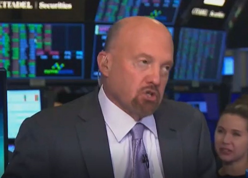 Jim Cramer Mad at ‘Boneheads in Twitter’ Who Claim He Said Elizabeth Warren Has ‘Gotta Be Stopped’