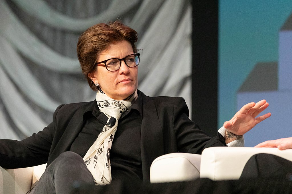 Kara Swisher Blames Fox News for Her Mother’s Lack of Concern About Coronavirus