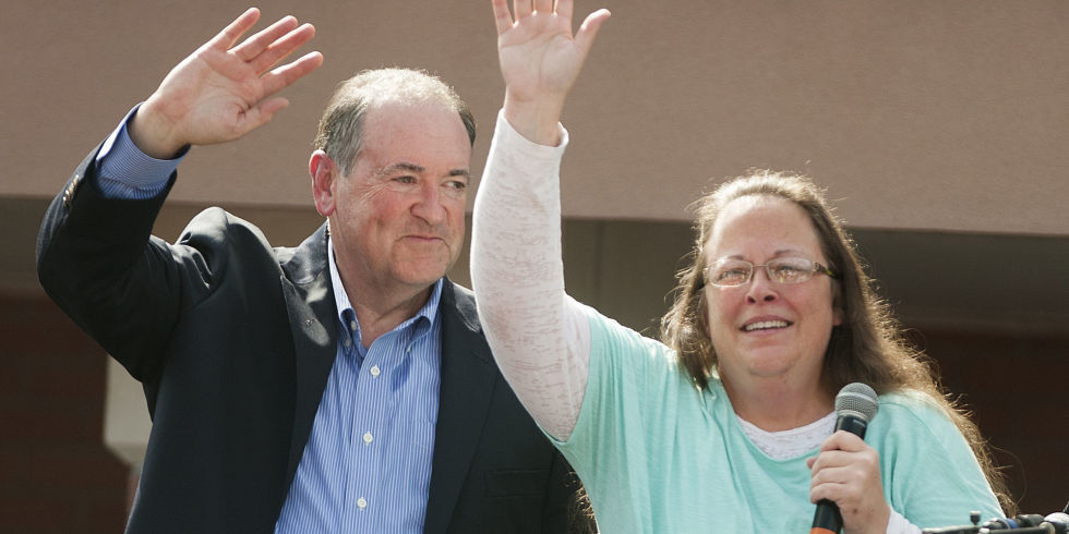 Mike Huckabee Strikes A Faustian Bargain