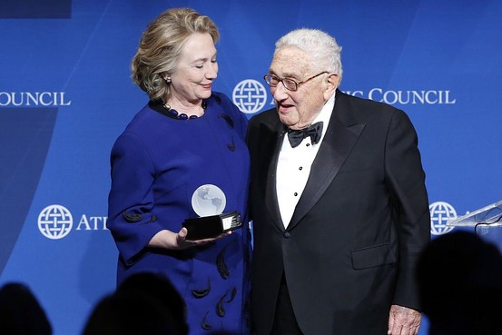 Apparently, Hillary Clinton And Henry Kissinger Pal Around Together In The Caribbean
