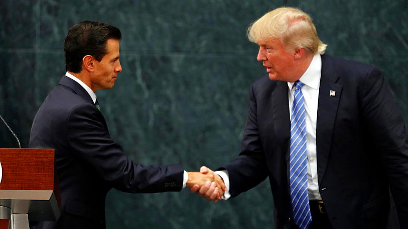 Donald Trump Brings Jaw-Dropping Political Theater To Mexico