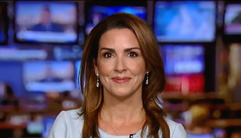 Very Serious Investigative Reporter Sara Carter Promotes QAnon On Twitter: ‘#WWG1WGA’