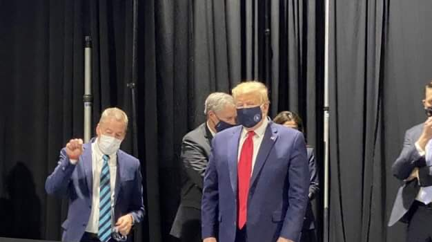 Photo Emerges of Trump Wearing Face Mask on Visit to Michigan